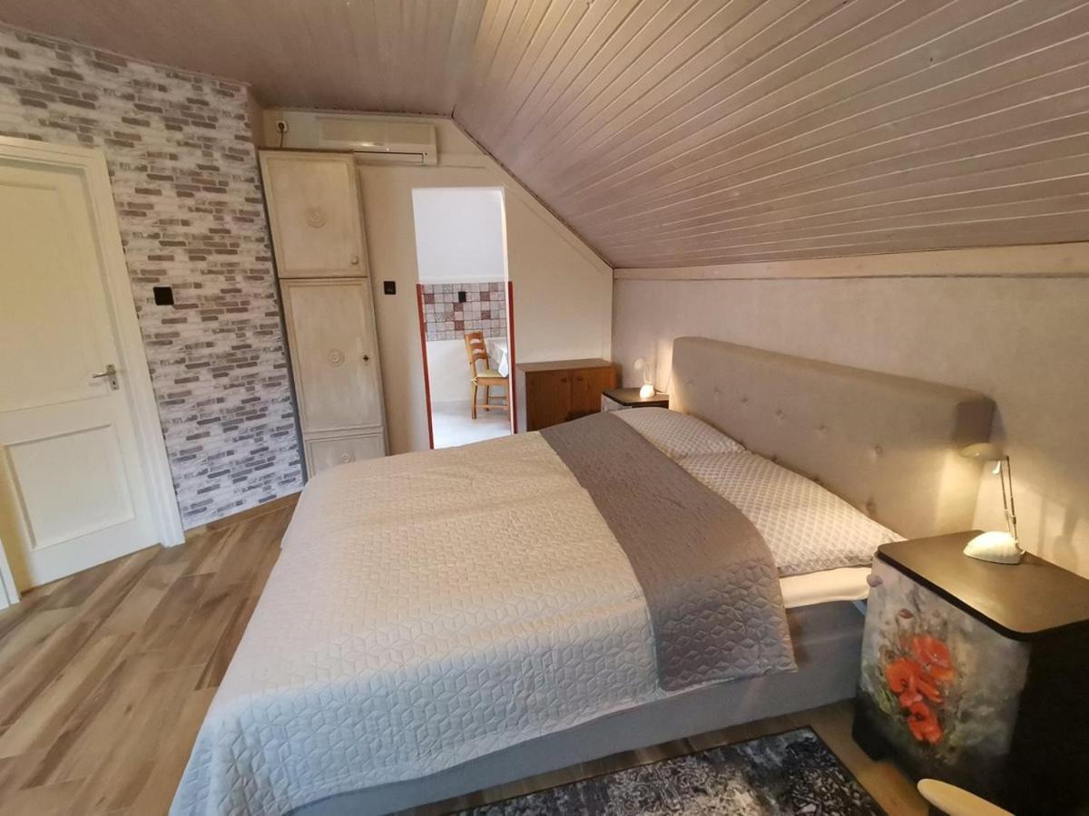 Marika Apartman Hajdúszoboszló Exteriör bild