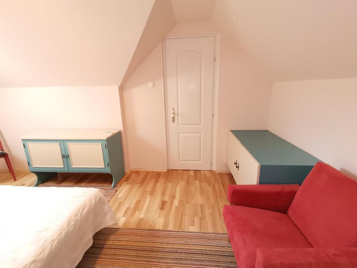 Marika Apartman Hajdúszoboszló Exteriör bild